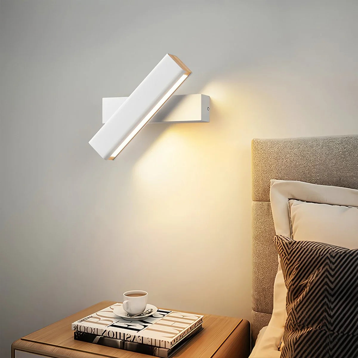Antizer Adjustable Bar Wall Sconce for Bedroom