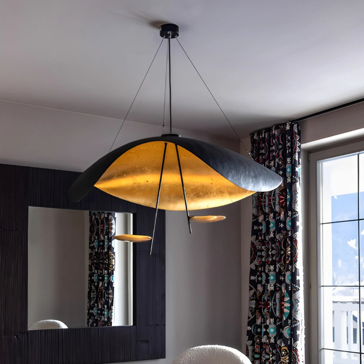 Antizer Modern Sculptural Leaf Pendant Light