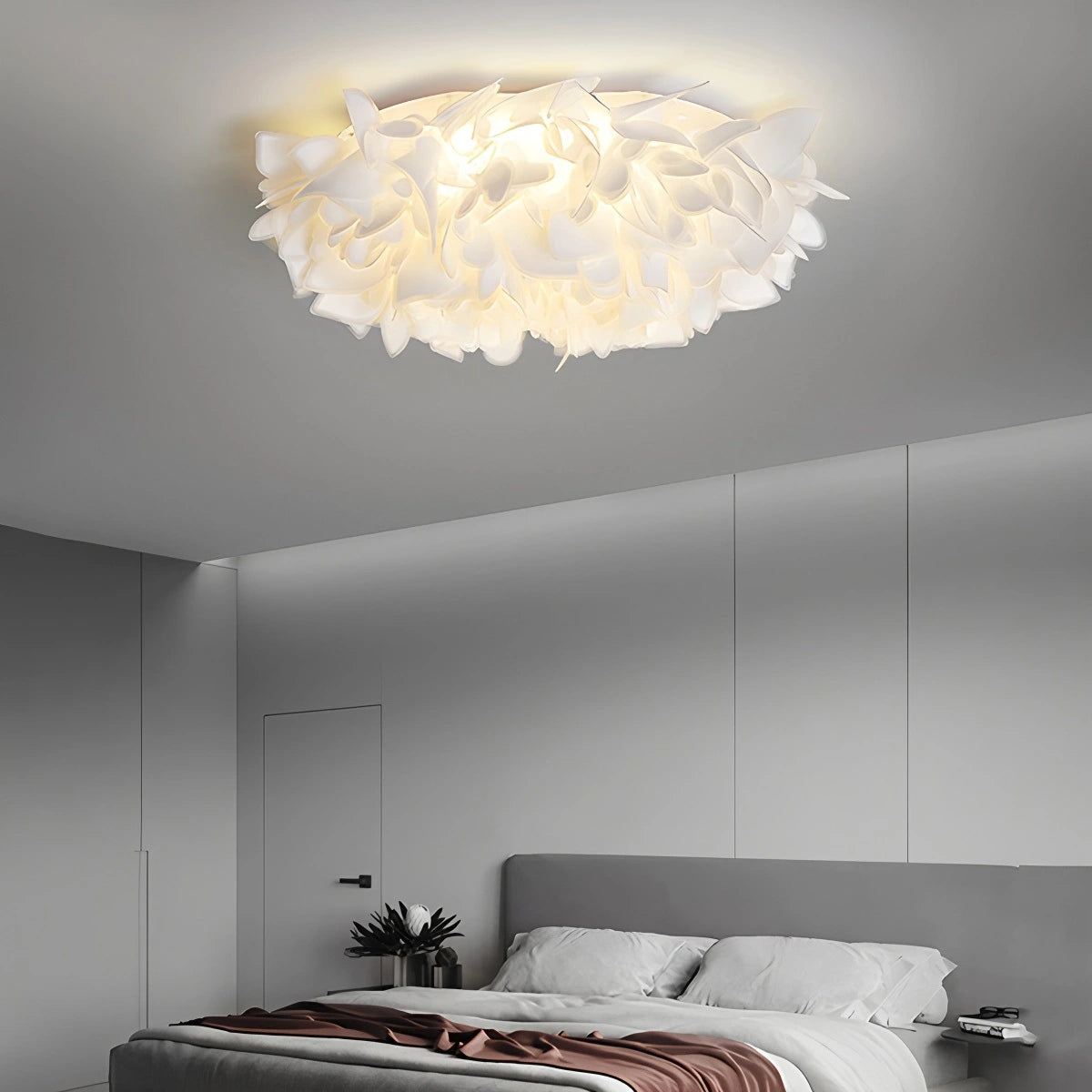 Antizer White Flower-Shaped Flush Mount Ceiling Light