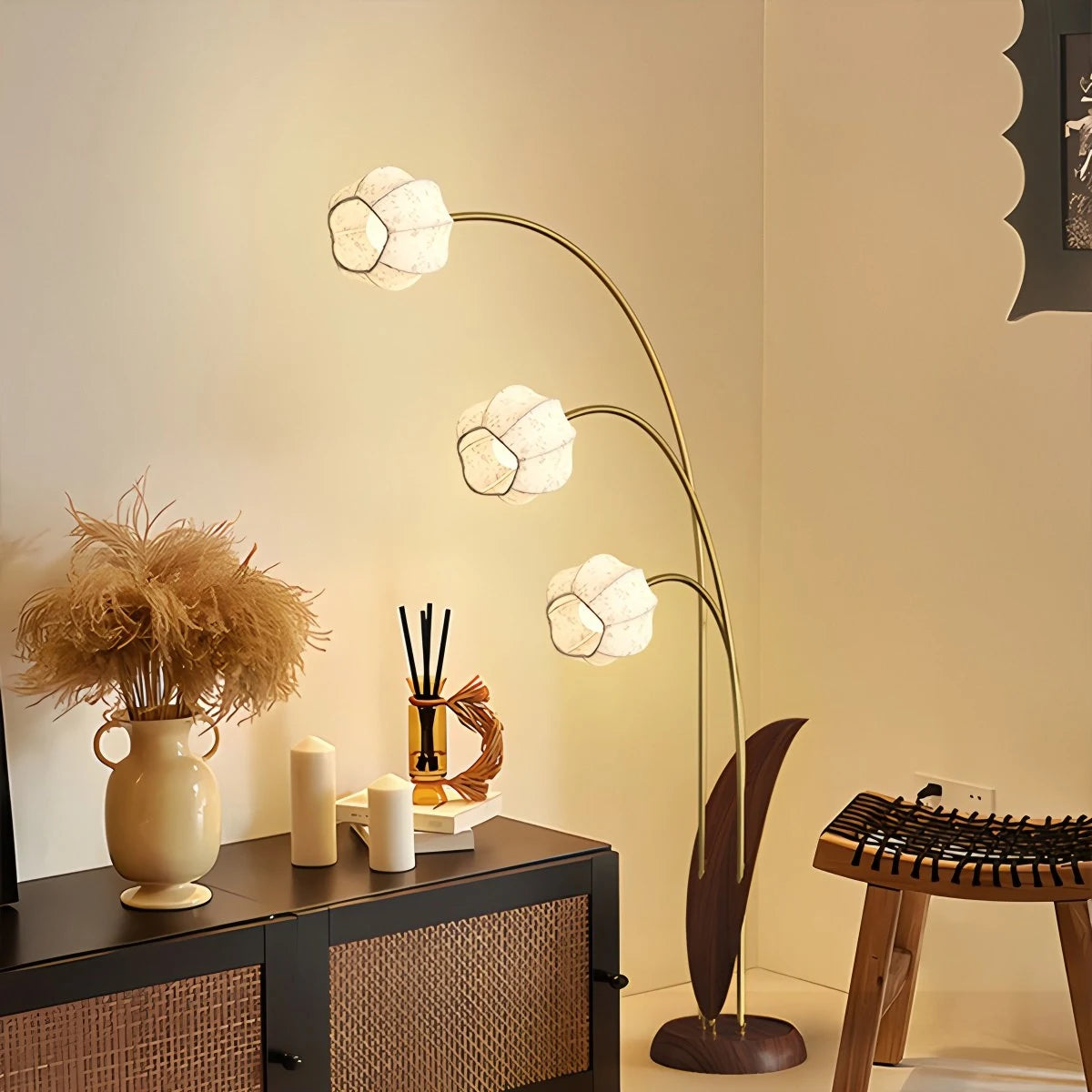 Antizer Three-Head Flower Bud Lampshade Floor Lamp