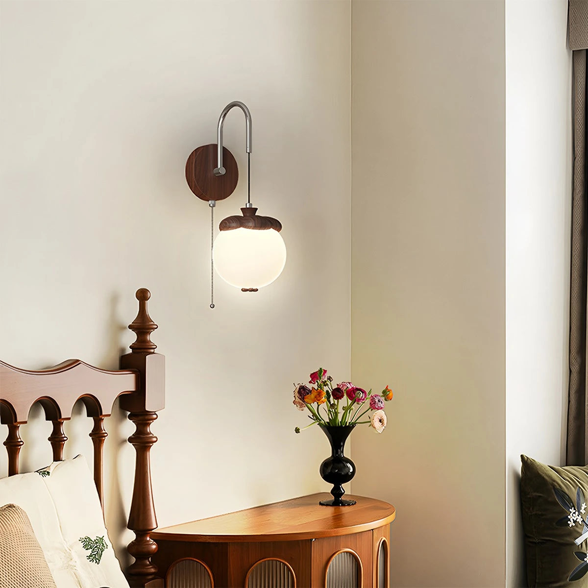 Antizer Movable Persimmon-Shaped Bedside Wall Lamp