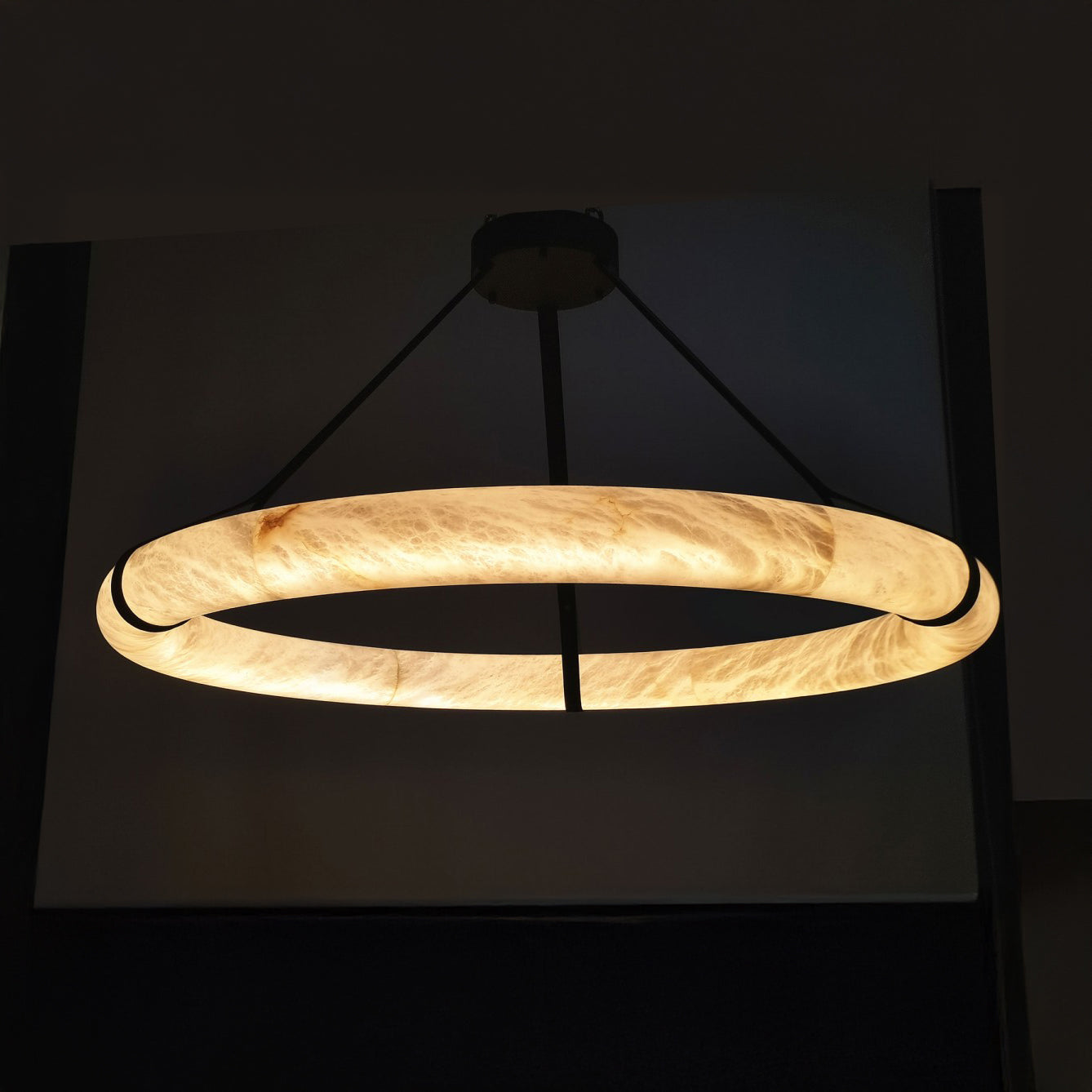 Antizer Luxury Leather Circular Alabaster Chandelier
