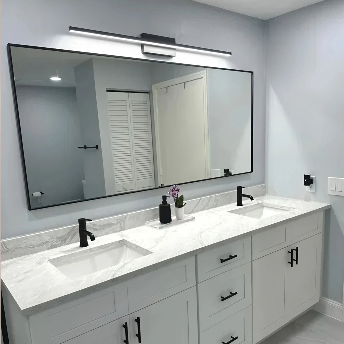 Antizer Linear Vanity Bathroom Wall Sconce For Mirror