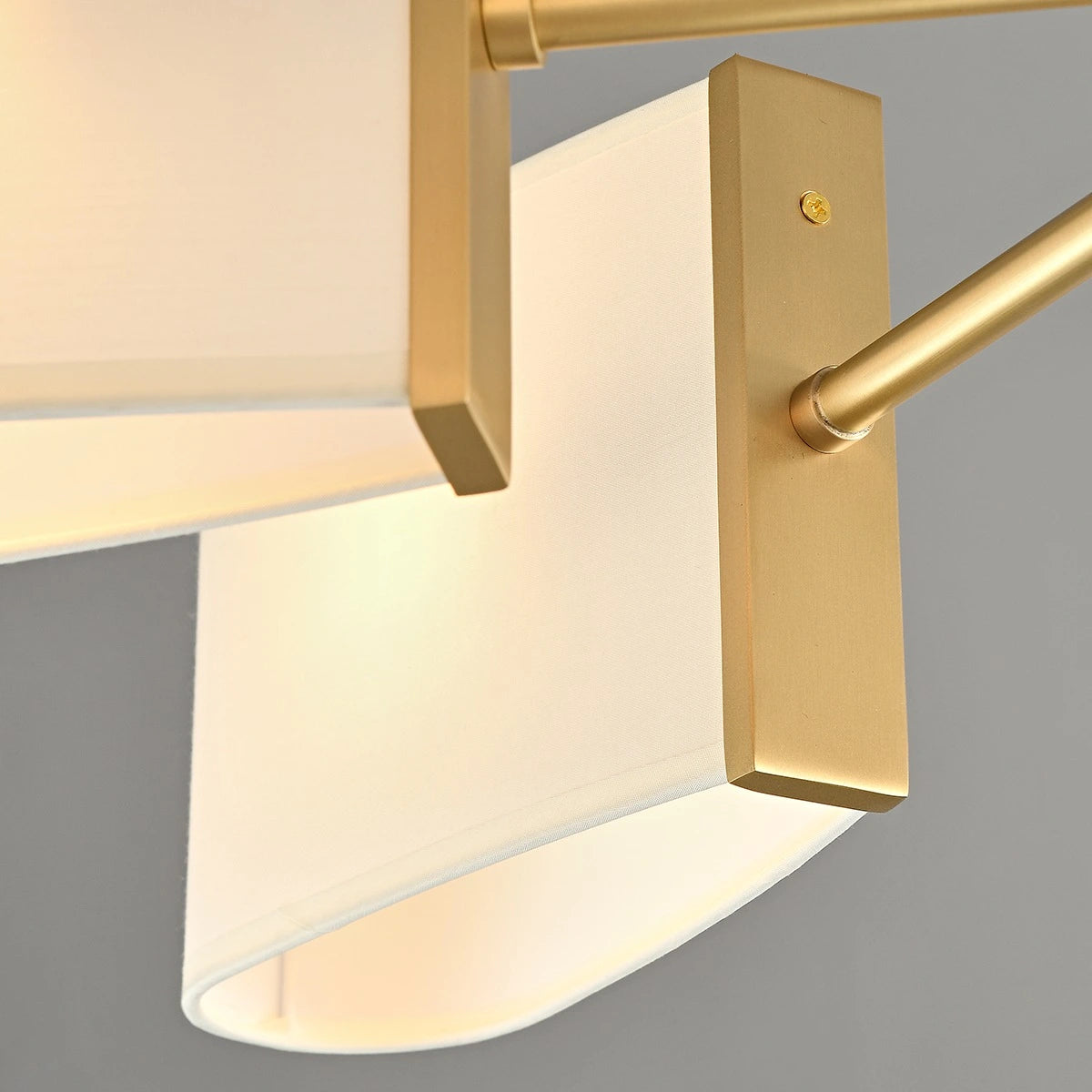 Antizer American Retro Brass Fabric Chandelier