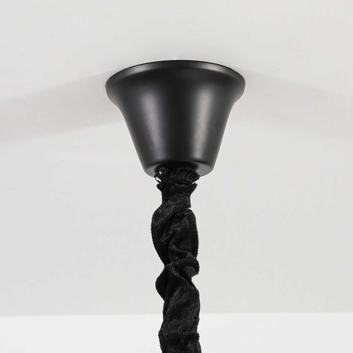 Antizer American Retro Black Candle Chandelier