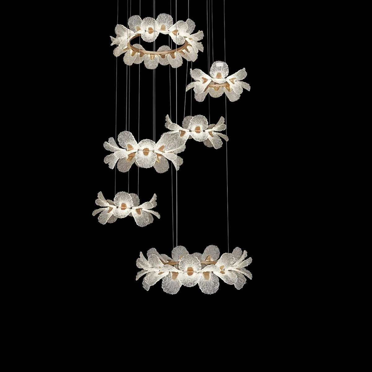 Antizer French Style Light Luxury Flower Chandelier