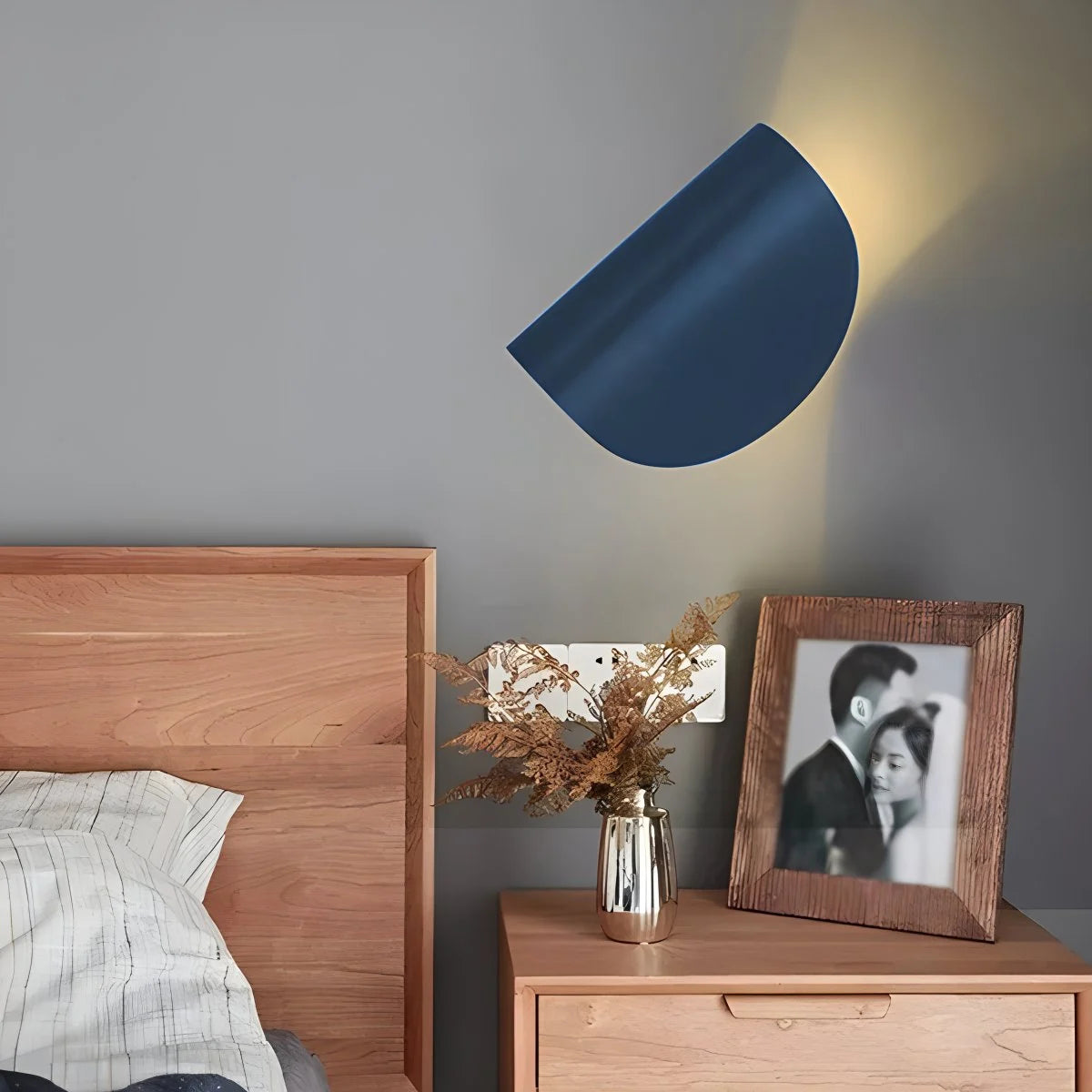 Antizer Adjustable Half Shade Wall Sconce