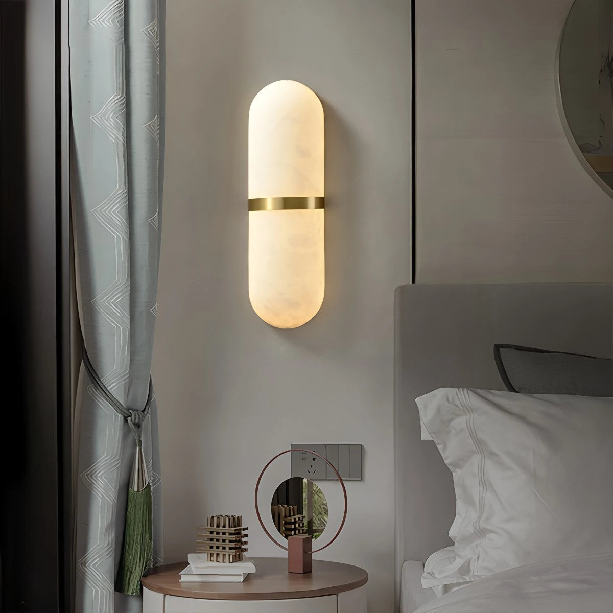 Antizer Melange Pill Form Spanish Alabaster Wall Sconce