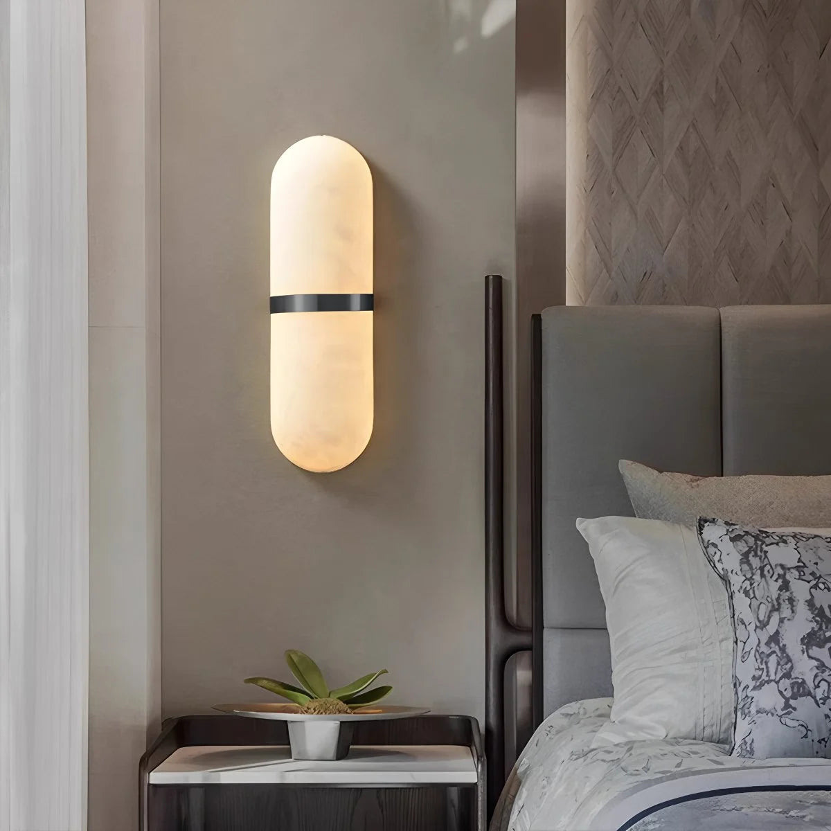Antizer Melange Pill Form Spanish Alabaster Wall Sconce