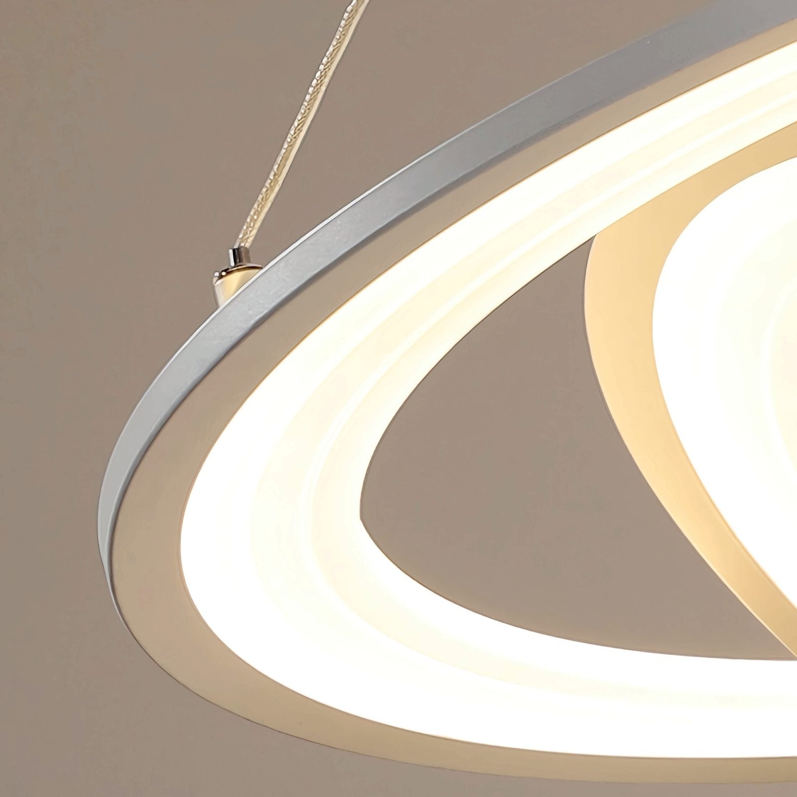 Creative Minimalist Ring Chandelier