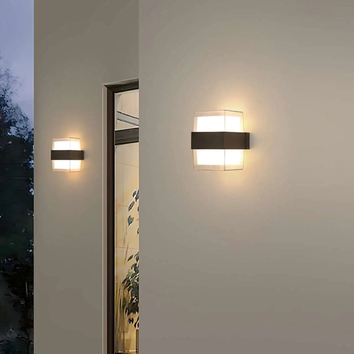 Lightning and Rainproof Columnar Outdoor Wall Light