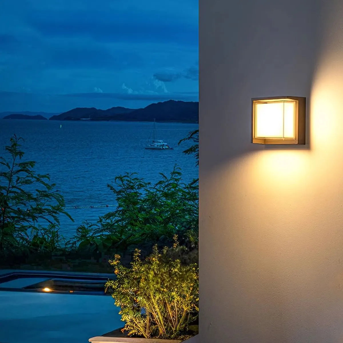 Antizer Double-Layer PC Protective Outdoor Wall Light