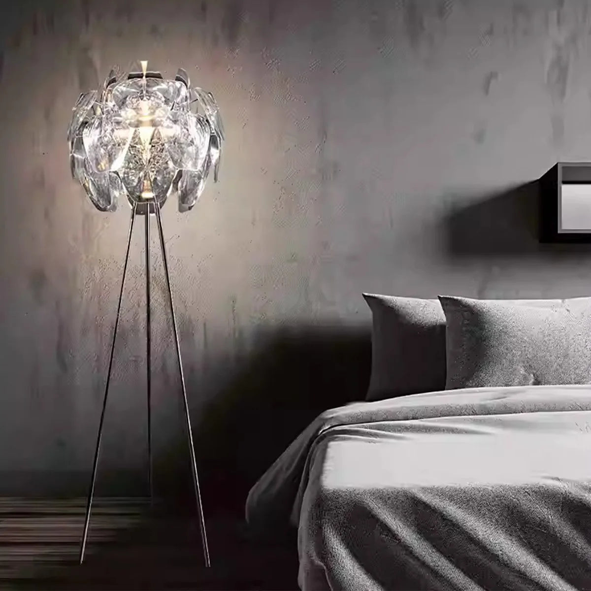 Antizer Italian Luxury Pinecone Floor Lamp