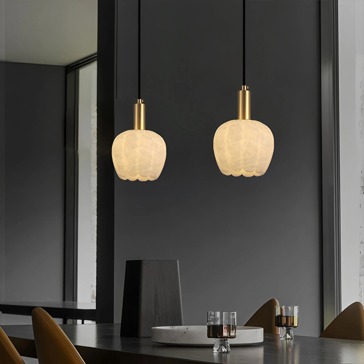 Antizer Flower Bud Shaped Spanish Alabaster Pendant Light