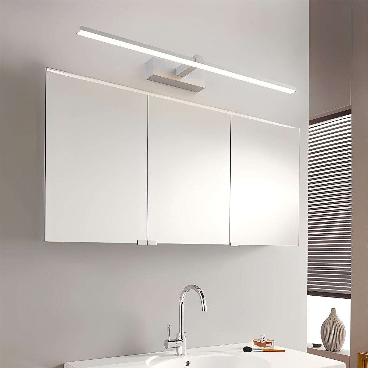 Antizer Linear Vanity Bathroom Wall Sconce For Mirror