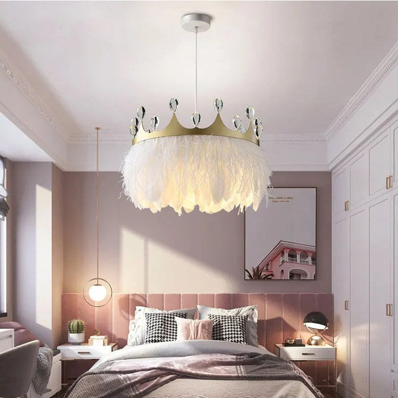 Nordic Feather Crystal Crown Chandelier