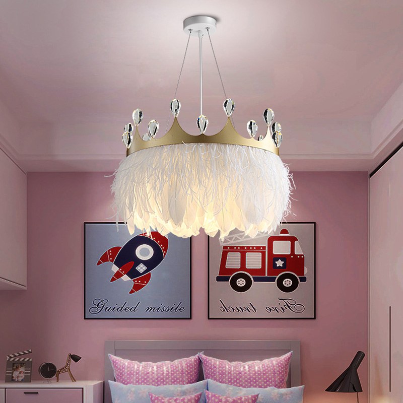 Nordic Feather Crystal Crown Chandelier