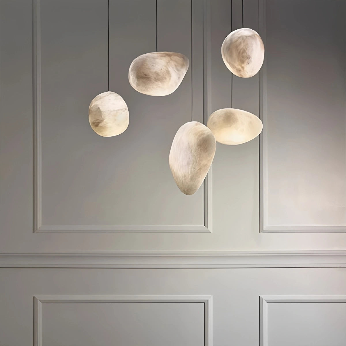 Antizer Modern Pebble Shaped Spanish Alabaster Pendant Light