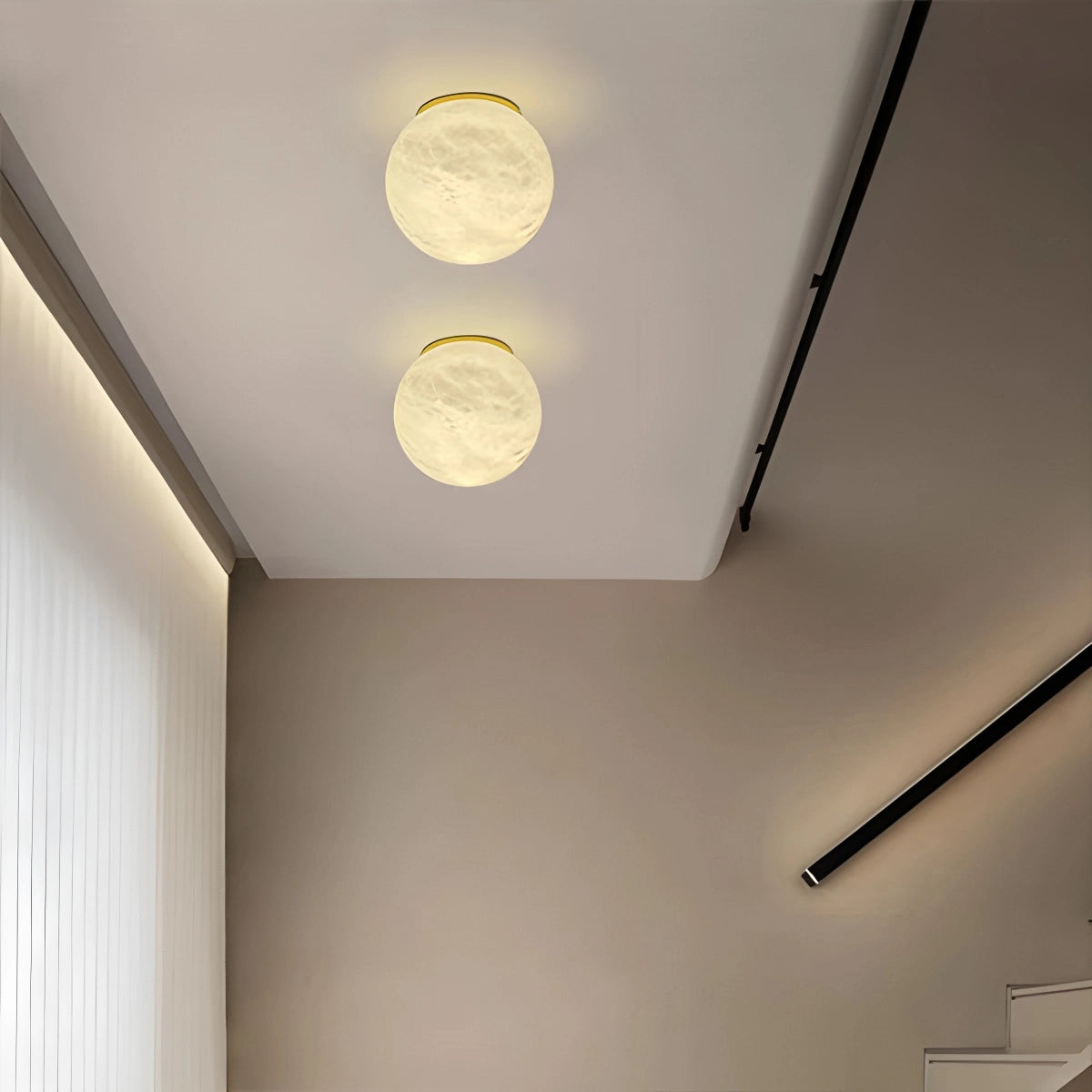 Antizer Modern Spherical Spanish Alabaster Wall Sconce