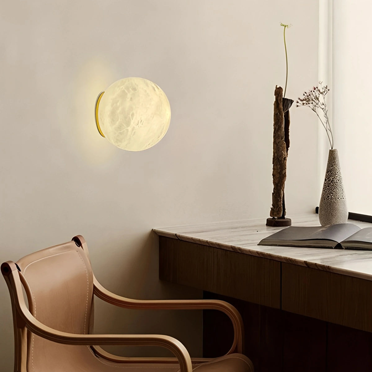 Antizer Modern Spherical Spanish Alabaster Wall Sconce