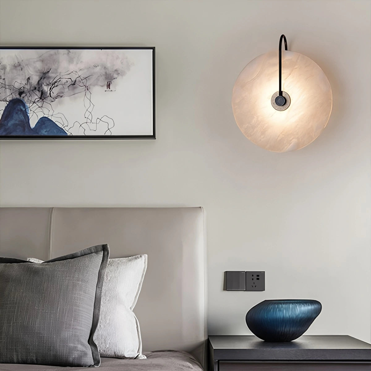 Antizer Simple Circular Spanish Alabaster Wall Lamp