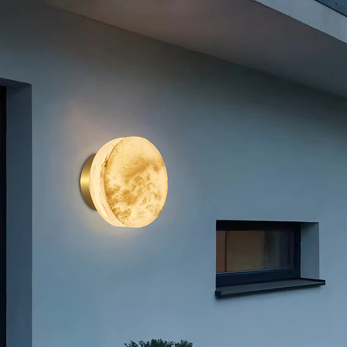 Antizer Simple Round Spanish Alabaster Wall Light for Hallway