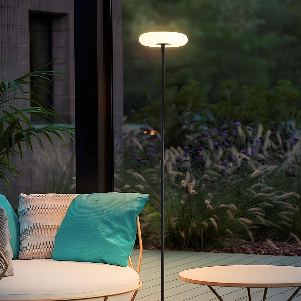 Outdoor Solar Floor Lamp