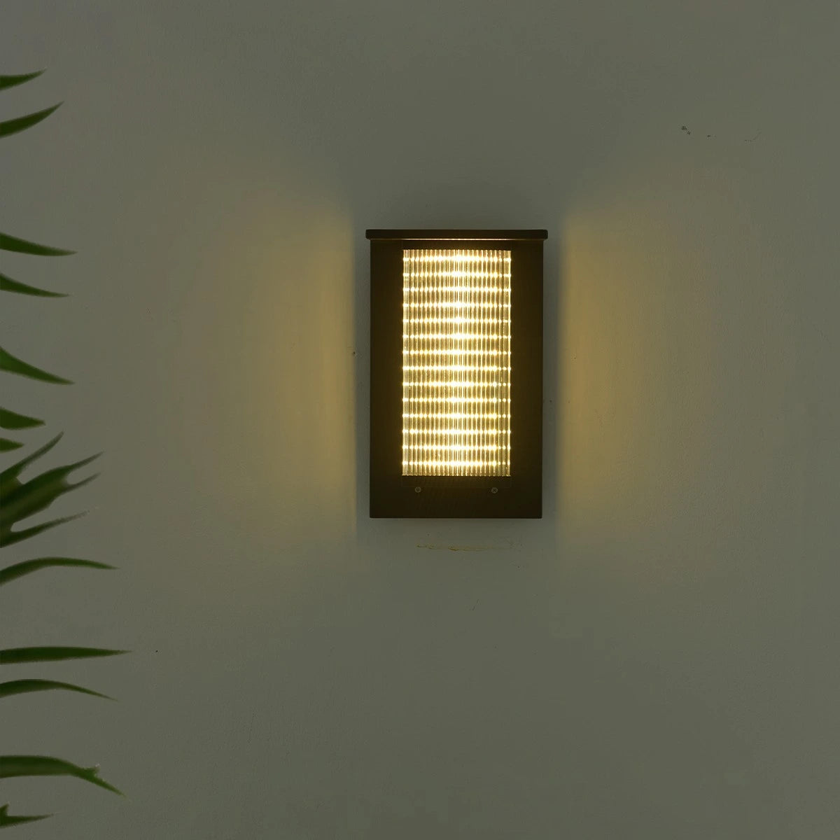 Square Courtyard Garden Outdoor Wall Light