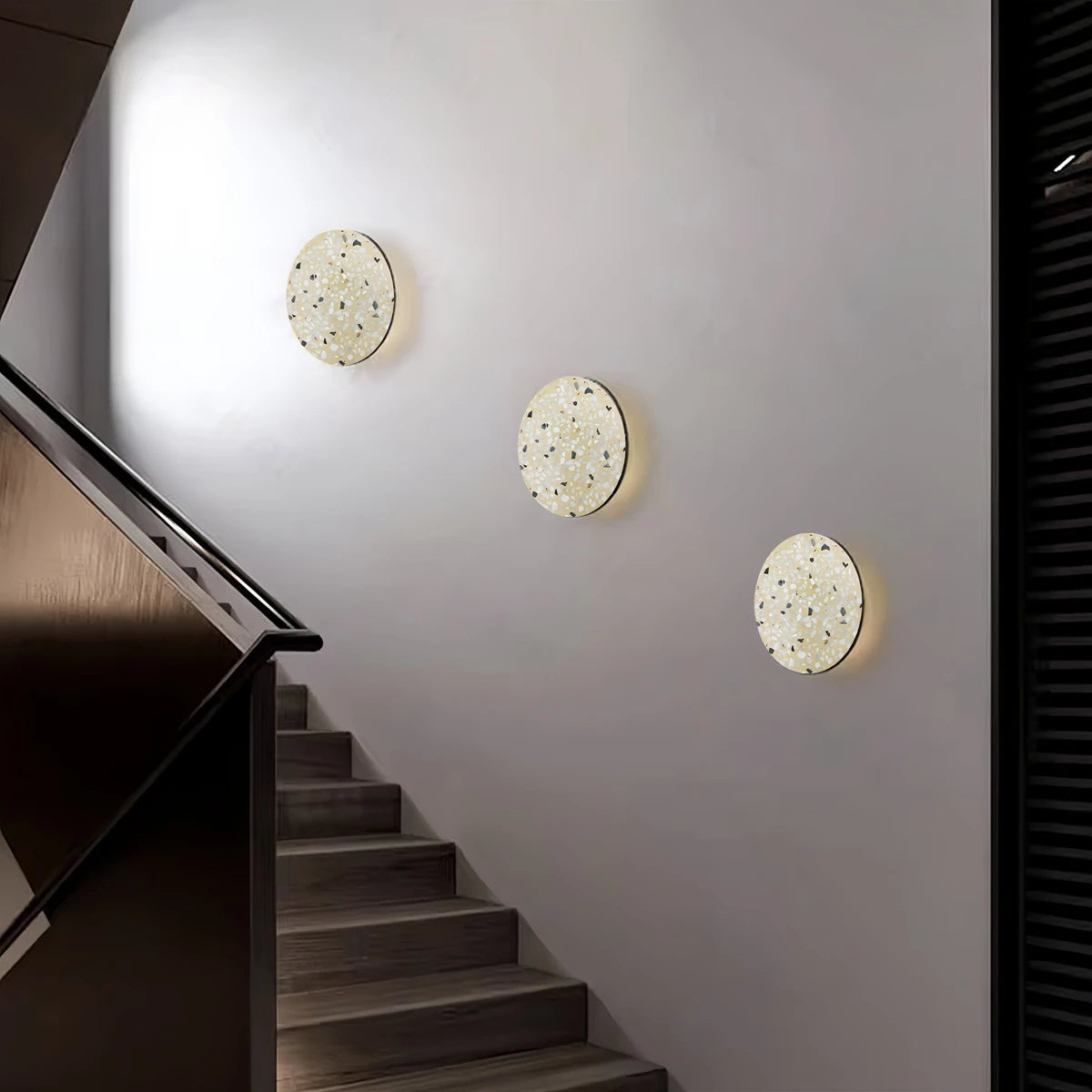 Antizer Nordic Light Luxury Round Disc Wall Sconce