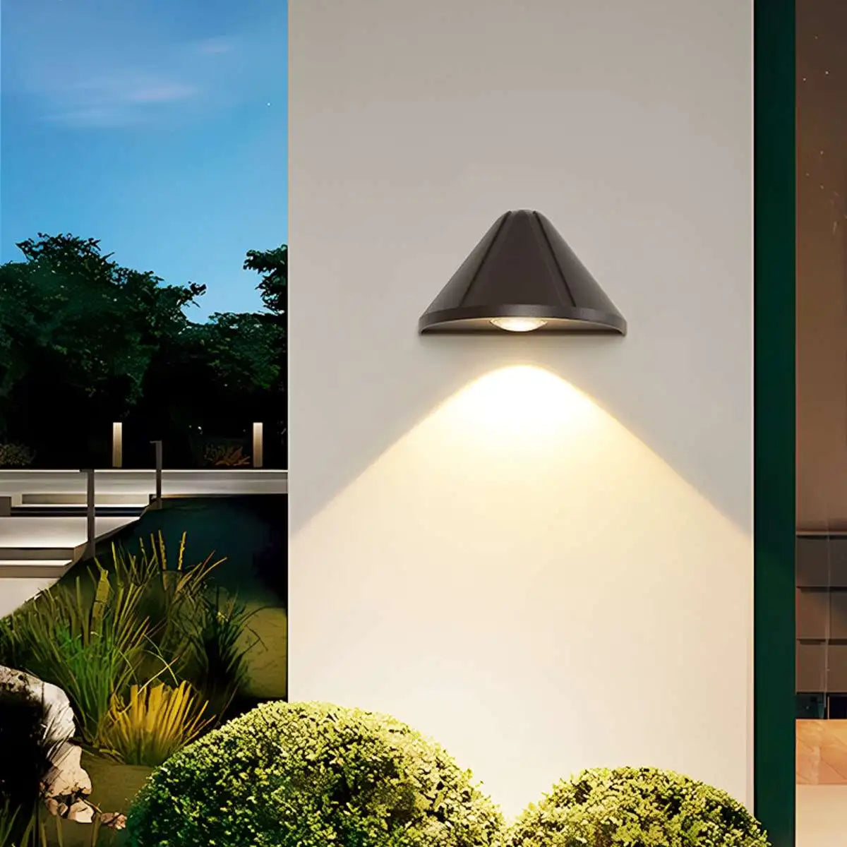 Outdoor Cone Wall Light