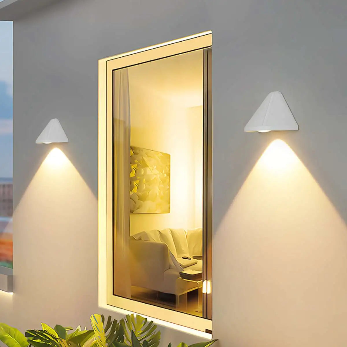 Outdoor Cone Wall Light