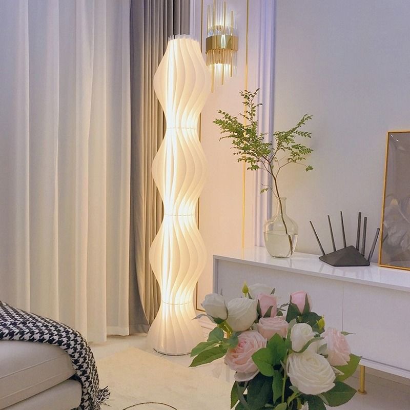 Wave Column Floor Lamp