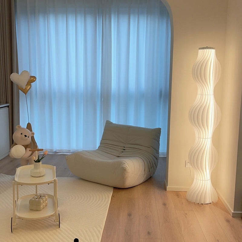 Wave Column Floor Lamp