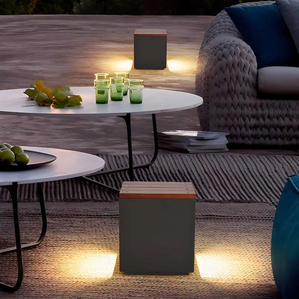 Solar Wooden Square Stool Outdoor Light