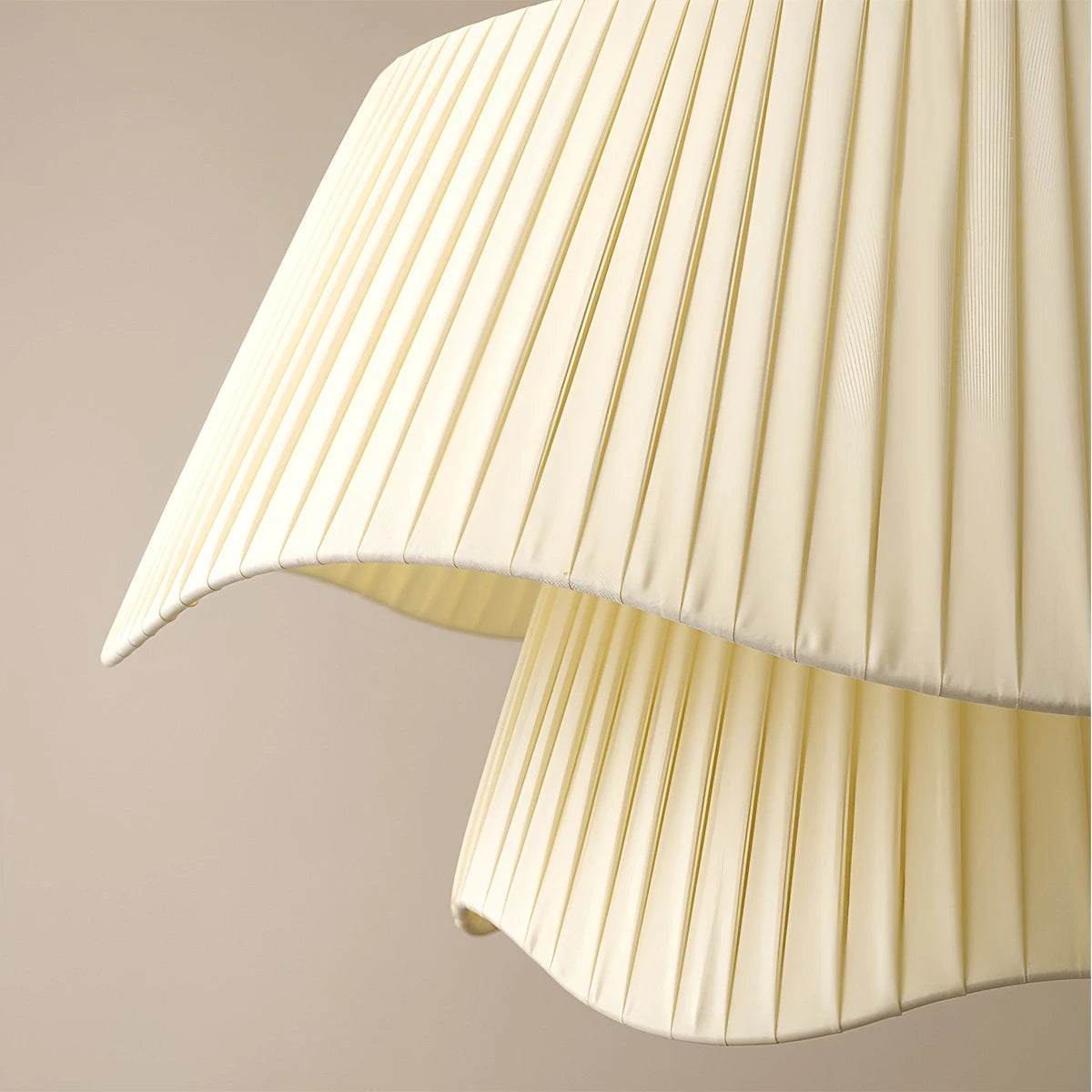 Antizer Bellevue Pendant Lamp for Bedroom