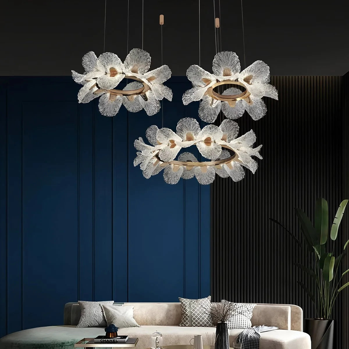 Antizer French Style Light Luxury Flower Chandelier 3 Layers