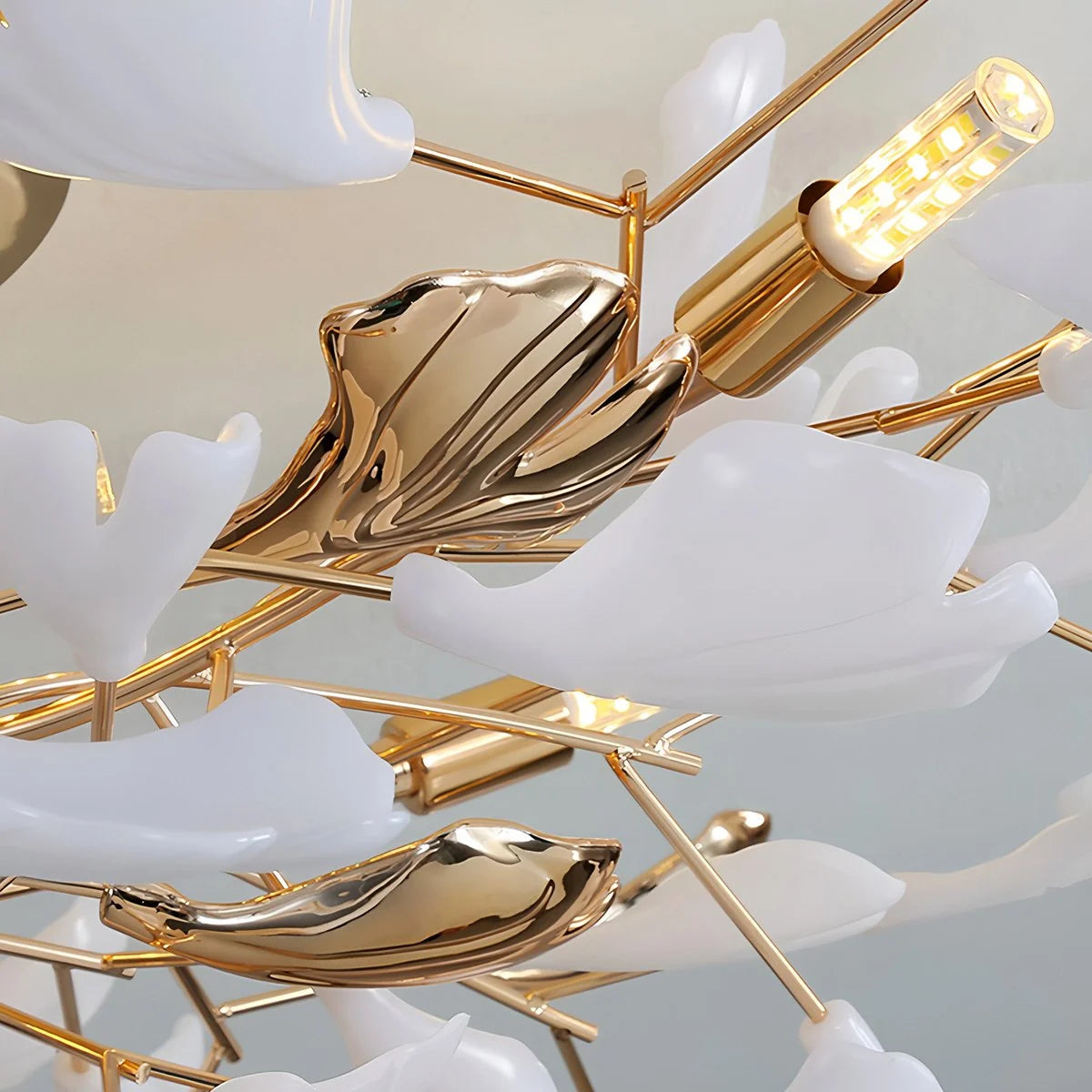 Antizer Ginkgo Rotating Ceiling Lamp for Bedroom