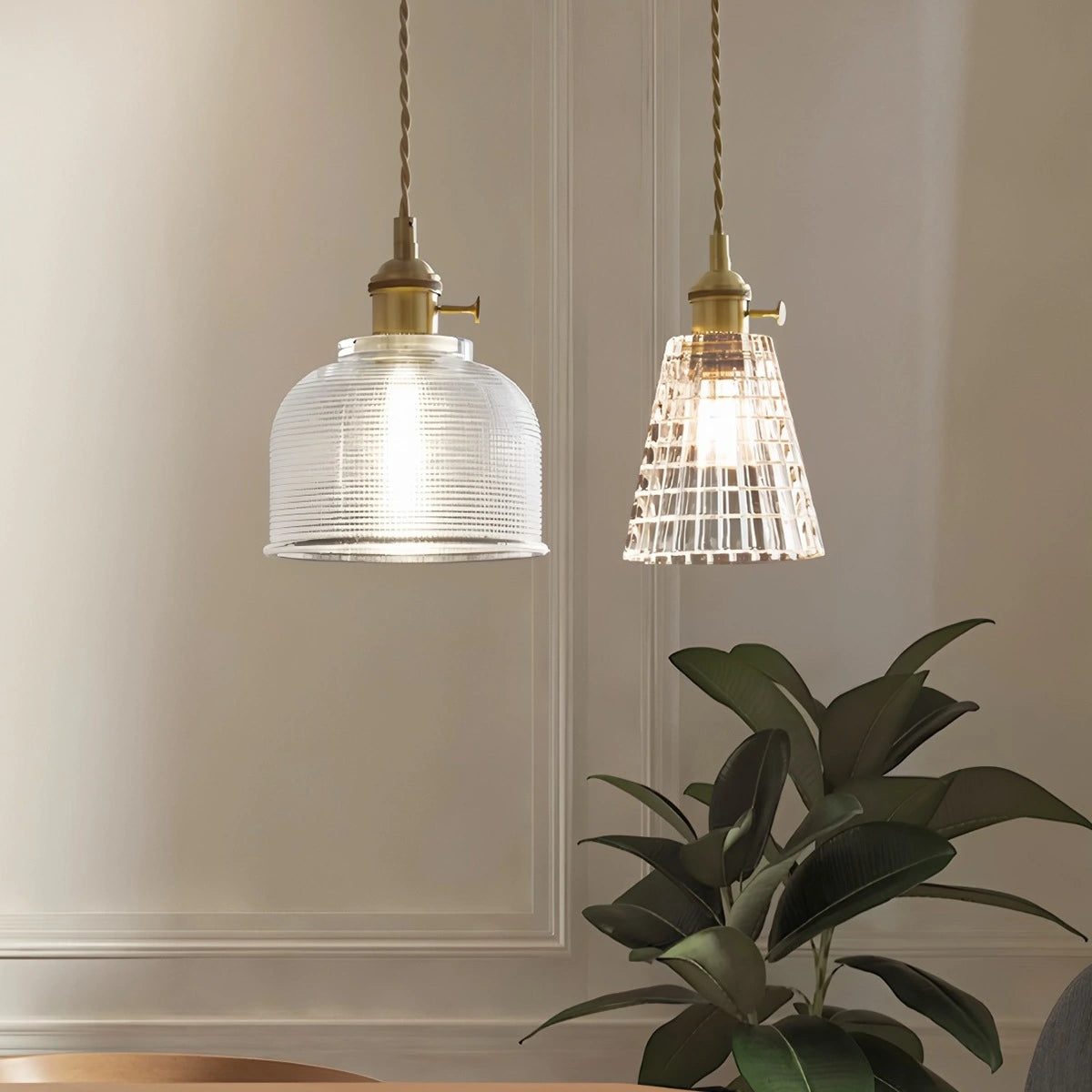 Antizer Isabel Glass Pendant Light for Kitchen Island
