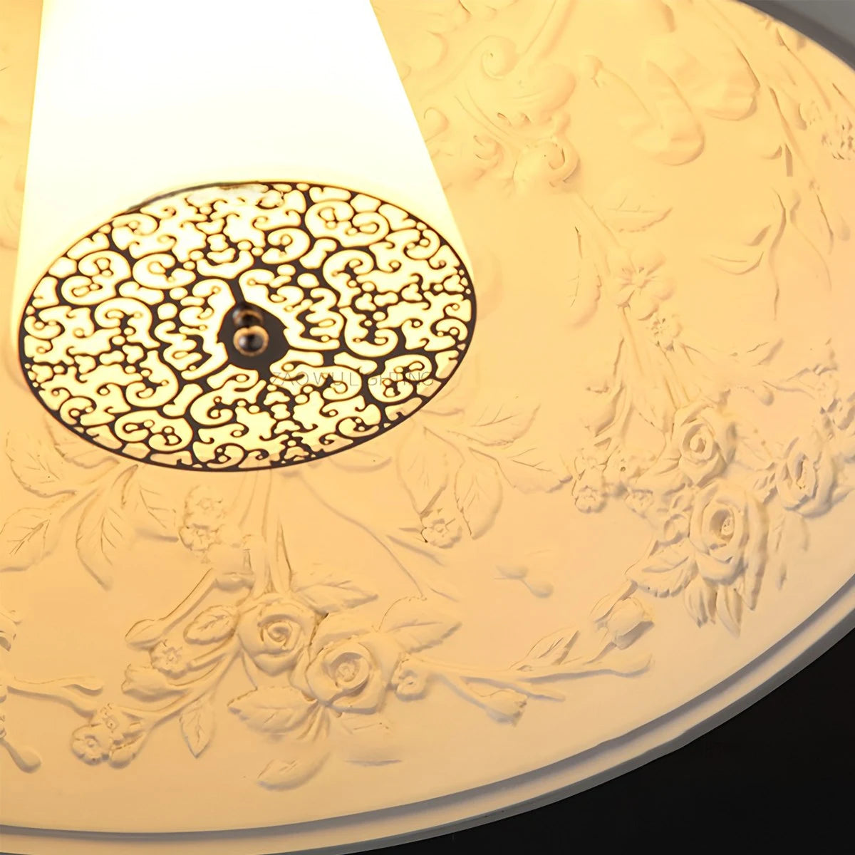 Antizer Italian Semi-Circular Gypsum Relief Pendant Light