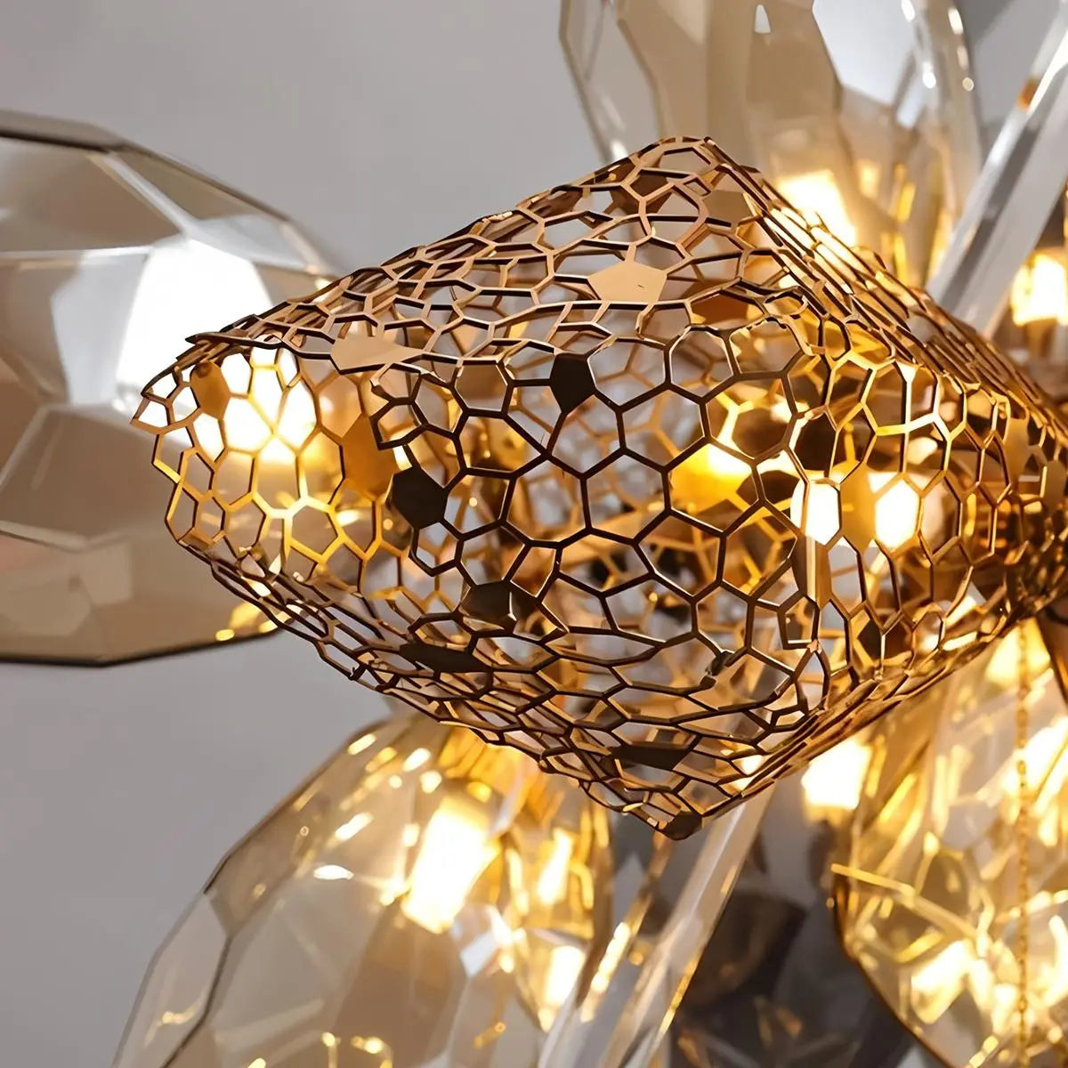 Antizer Kallisto Sculptural Glass Chandelier for Dining Room