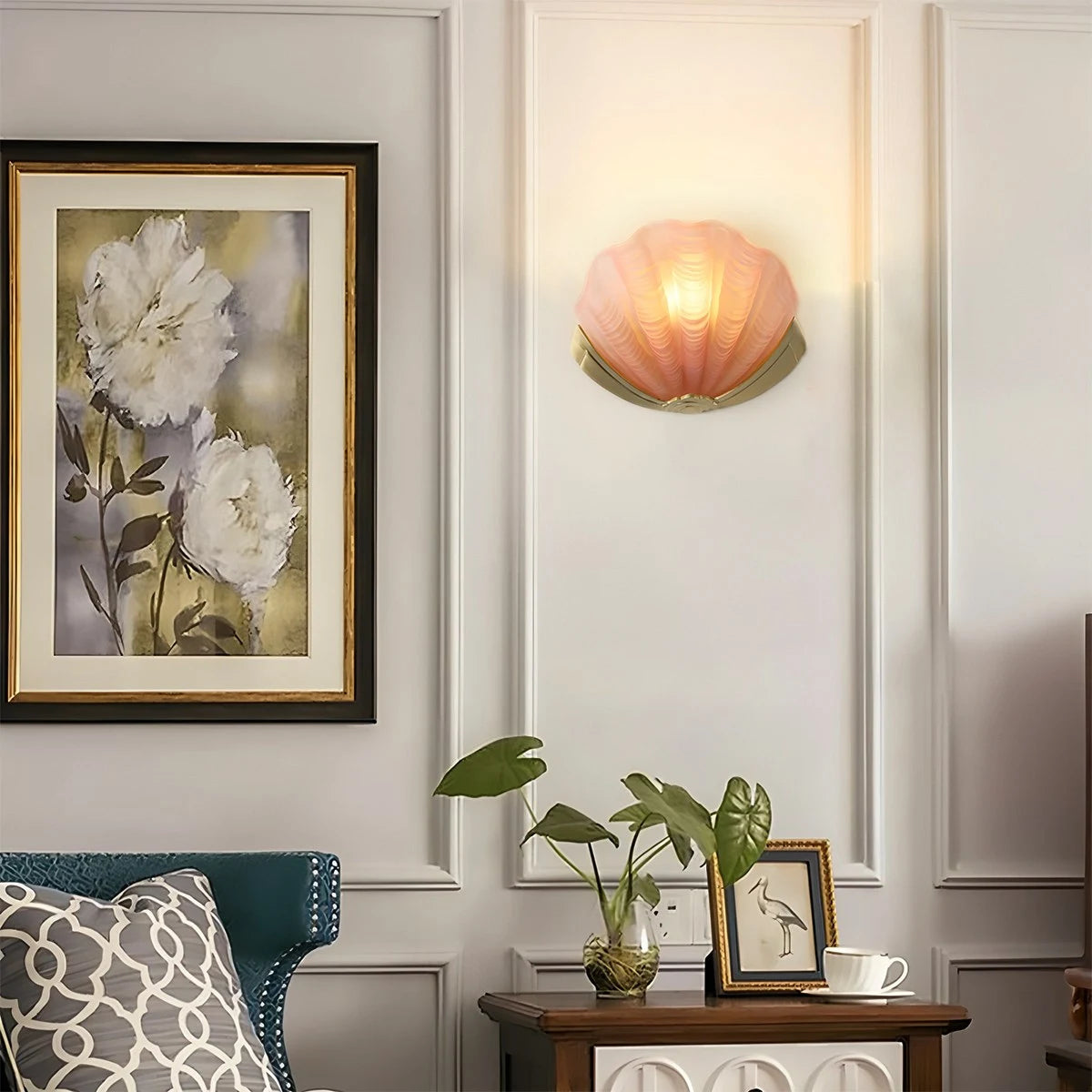 Antizer Light Luxury Brass Shell Glass Wall Lamp
