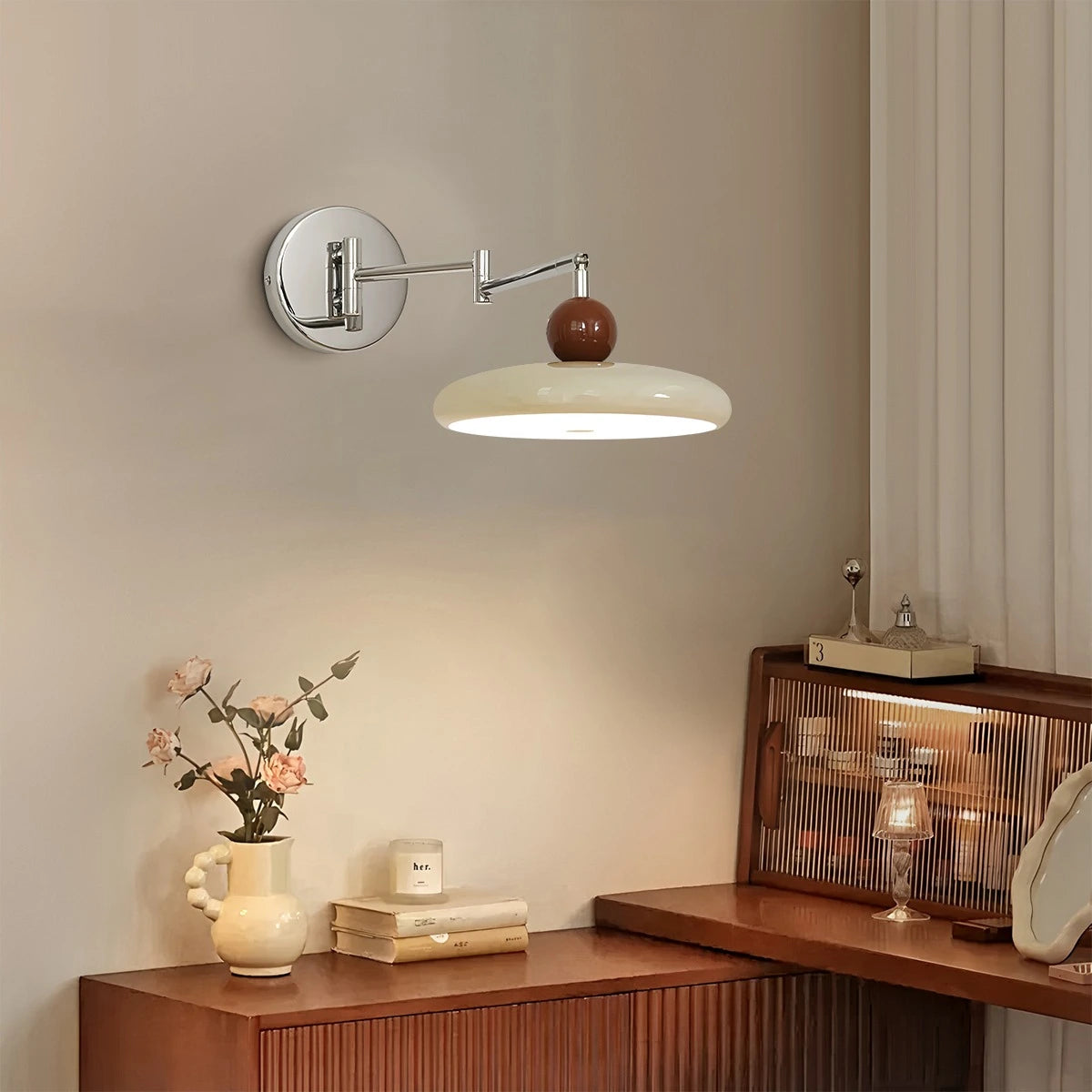 Antizer Lola Adjustable Arm Plug-in Wall Lamp