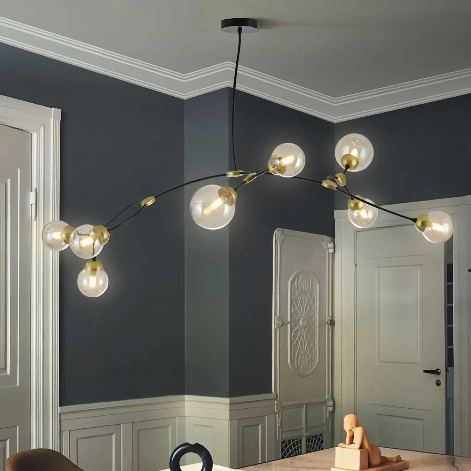 Antizer Minimalist Metal Chandelier