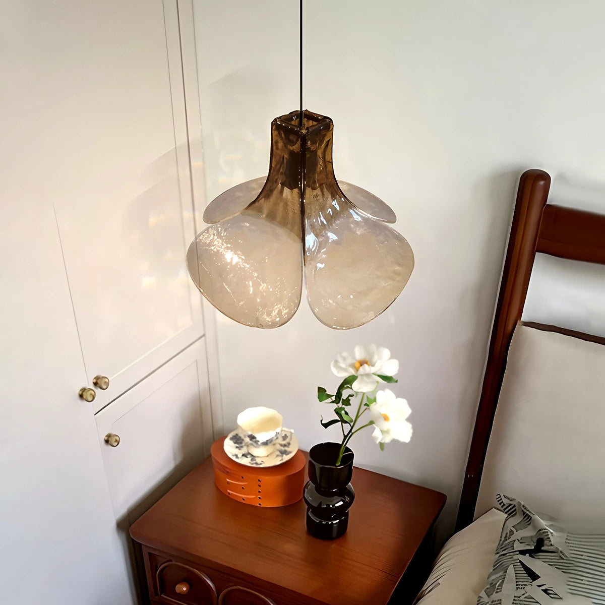 Antizer Murano Gradient Petal Glass Pendant Light