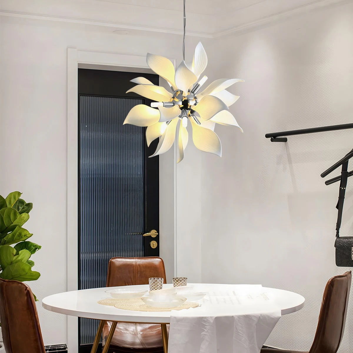 Antizer Nordic Creative Petal Pendant Light