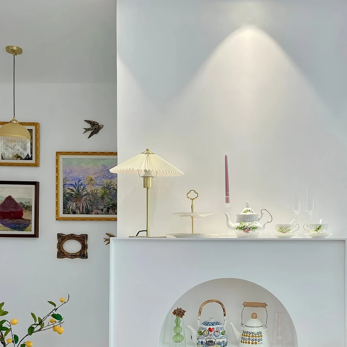 Antizer Perla Pleated Table Lamp for Bedroom