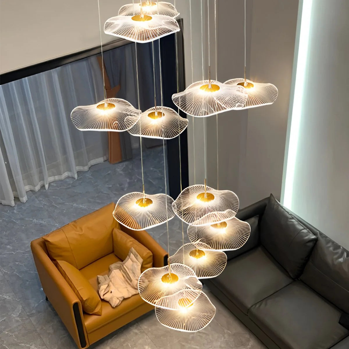 Antizer Rotasu Lotus Leaf Staircase Chandelier