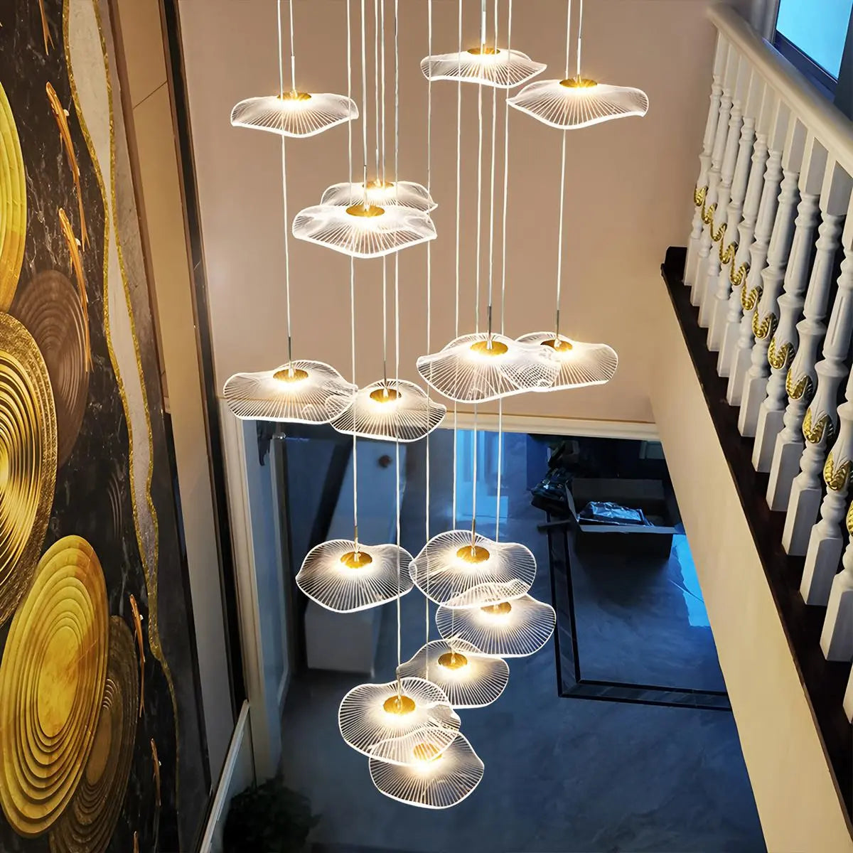 Antizer Rotasu Lotus Leaf Staircase Chandelier