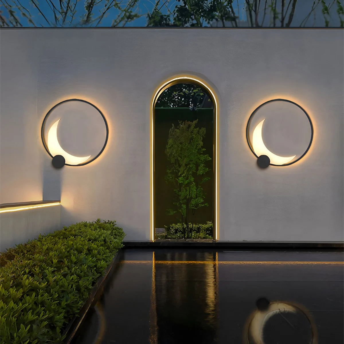 Antizer Solar Outdoor Moon Wall Lamp