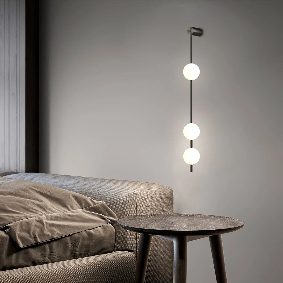 Antizer Vertical Balls Wall Lamp for Corridor
